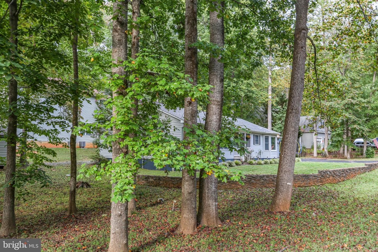 101 MONTICELLO CIR, LOCUST GROVE, Virginia 22508, 3 Bedrooms Bedrooms, 10 Rooms Rooms,2 BathroomsBathrooms,Residential,For sale,101 MONTICELLO CIR,VAOR2012372 MLS # VAOR2012372