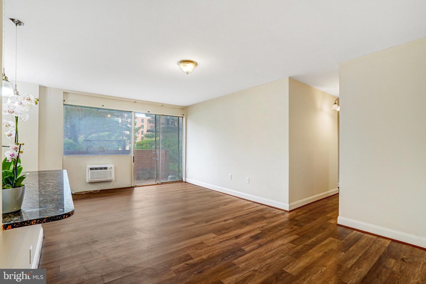 3245 RIO DR #108, FALLS CHURCH, Virginia 22041, 2 Bedrooms Bedrooms, ,2 BathroomsBathrooms,Residential,For sale,3245 RIO DR #108,VAFX2268424 MLS # VAFX2268424