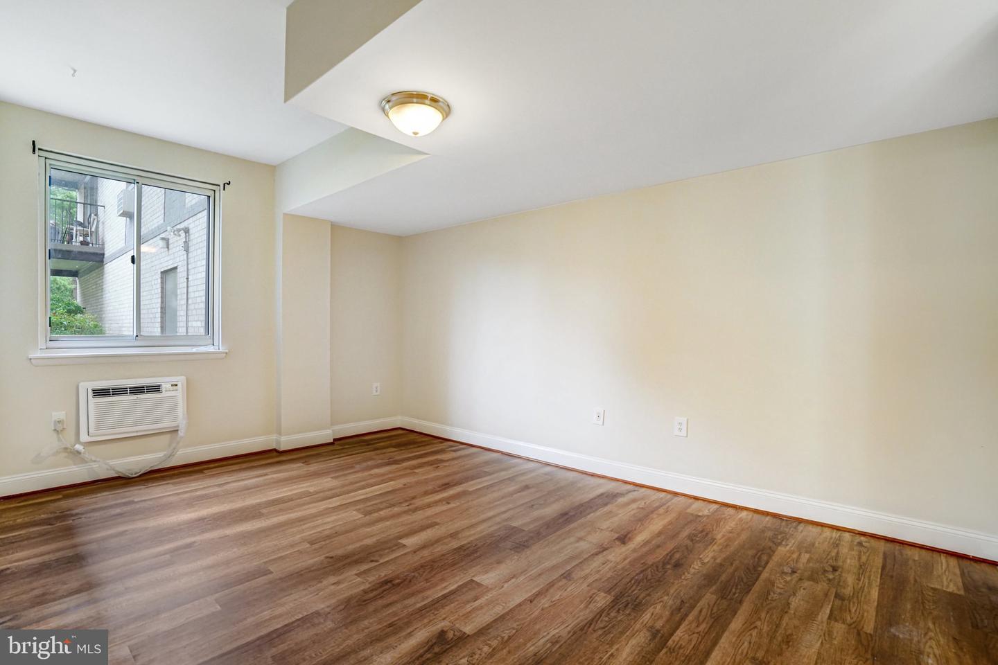 3245 RIO DR #108, FALLS CHURCH, Virginia 22041, 2 Bedrooms Bedrooms, ,2 BathroomsBathrooms,Residential,For sale,3245 RIO DR #108,VAFX2268424 MLS # VAFX2268424
