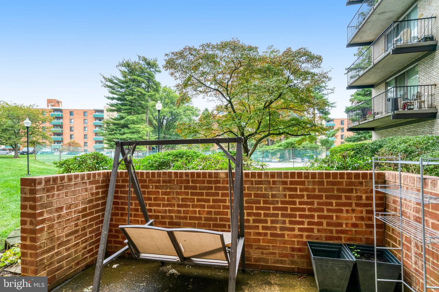 3245 RIO DR #108, FALLS CHURCH, Virginia 22041, 2 Bedrooms Bedrooms, ,2 BathroomsBathrooms,Residential,For sale,3245 RIO DR #108,VAFX2268424 MLS # VAFX2268424