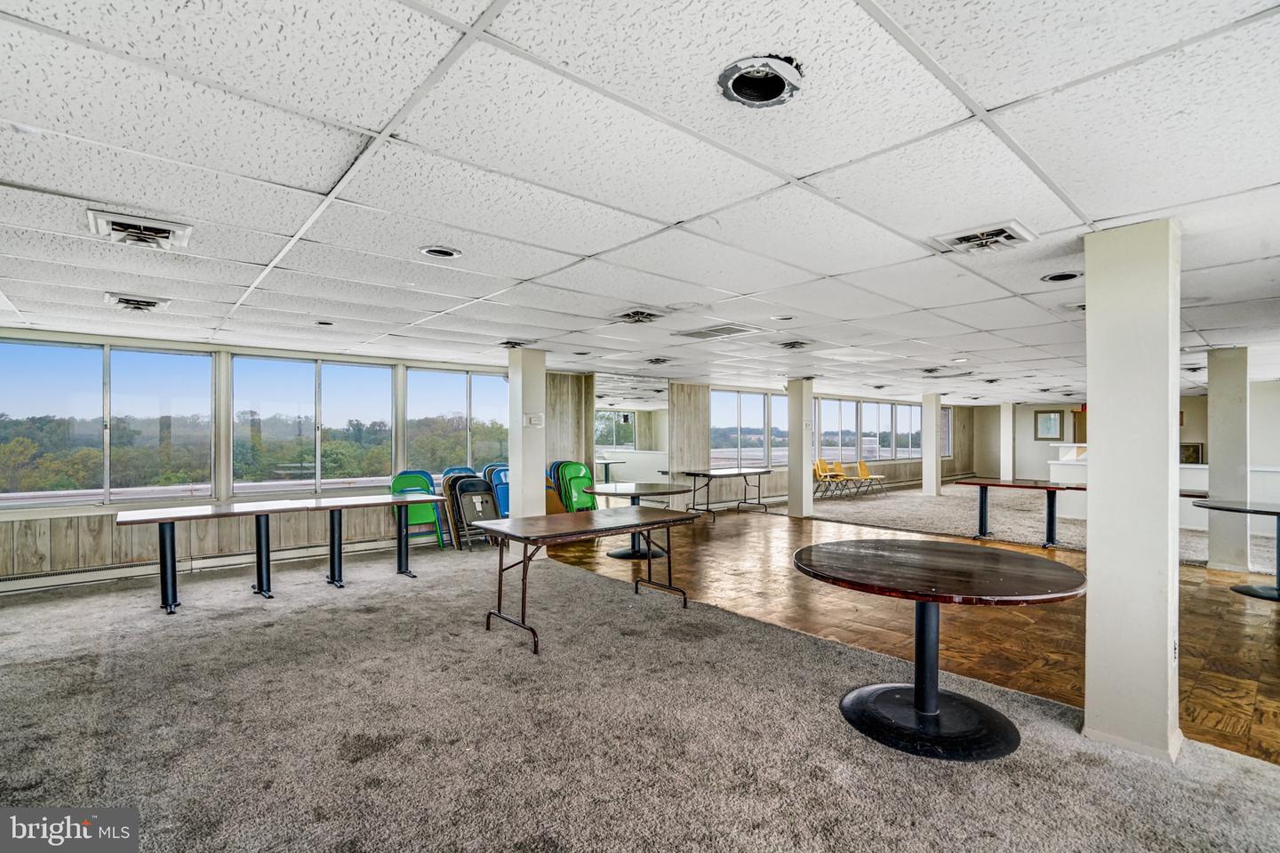 3245 RIO DR #108, FALLS CHURCH, Virginia 22041, 2 Bedrooms Bedrooms, ,2 BathroomsBathrooms,Residential,For sale,3245 RIO DR #108,VAFX2268424 MLS # VAFX2268424