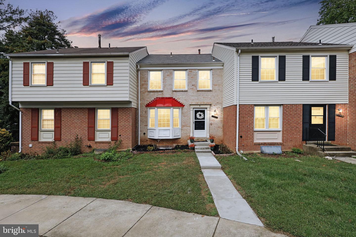 4903 VAN WALBEEK PL, ANNANDALE, Virginia 22003, 4 Bedrooms Bedrooms, ,3 BathroomsBathrooms,Residential,For sale,4903 VAN WALBEEK PL,VAFX2268826 MLS # VAFX2268826