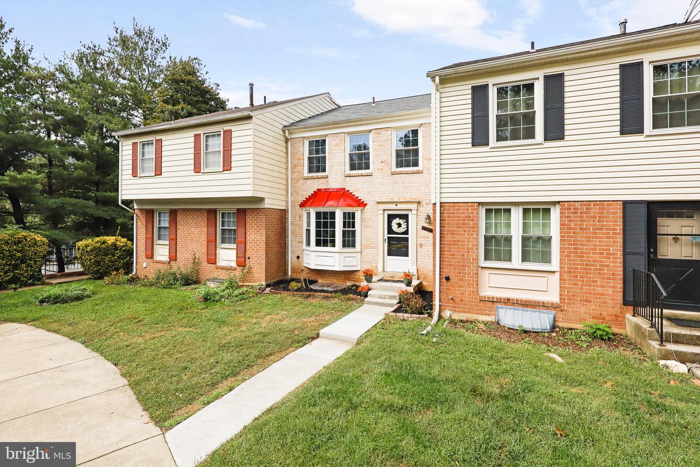 4903 VAN WALBEEK PL, ANNANDALE, Virginia 22003, 4 Bedrooms Bedrooms, ,3 BathroomsBathrooms,Residential,For sale,4903 VAN WALBEEK PL,VAFX2268826 MLS # VAFX2268826