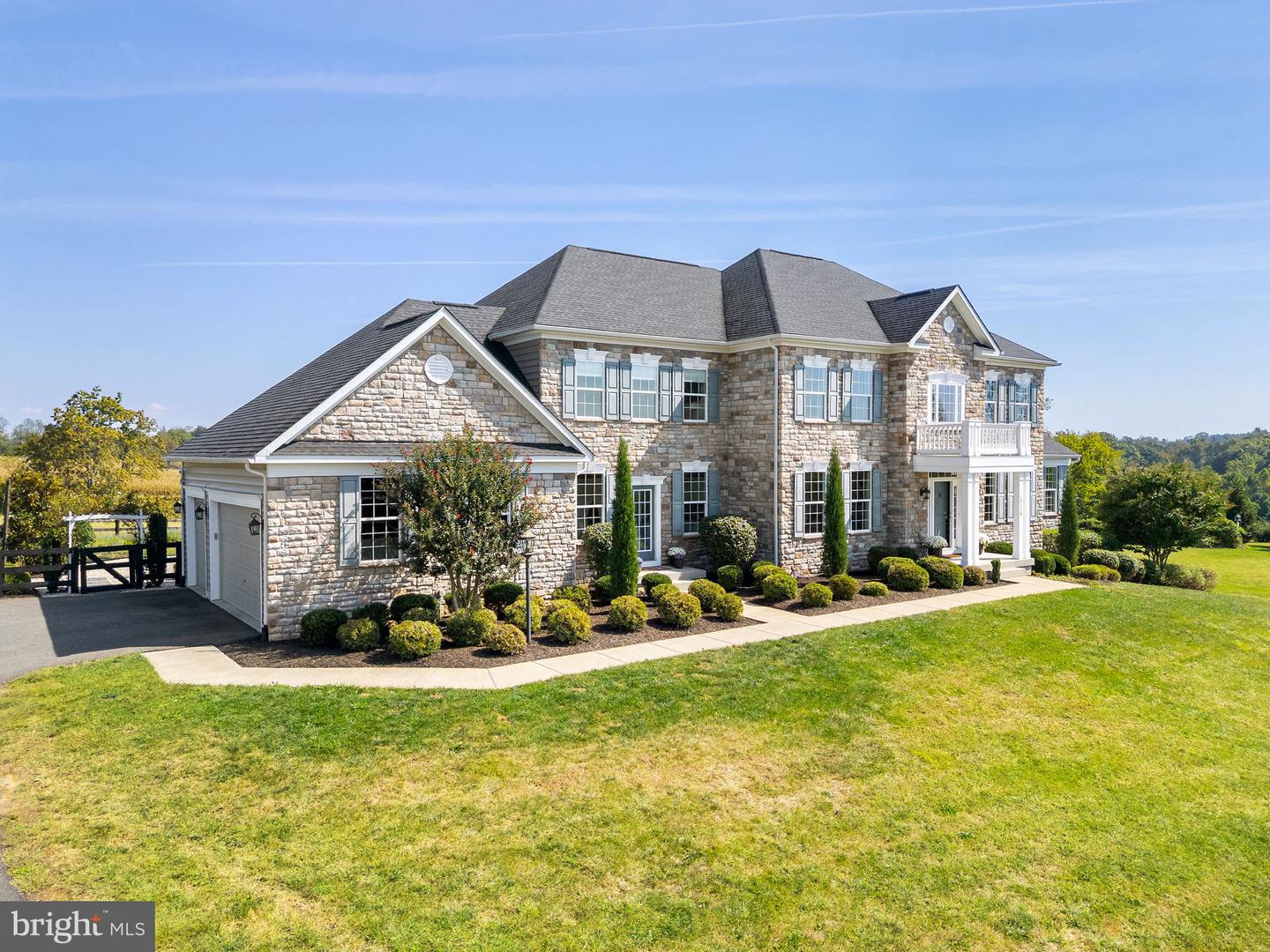 15124 OMEGA CT, WATERFORD, Virginia 20197, 5 Bedrooms Bedrooms, ,4 BathroomsBathrooms,Residential,For sale,15124 OMEGA CT,VALO2107468 MLS # VALO2107468