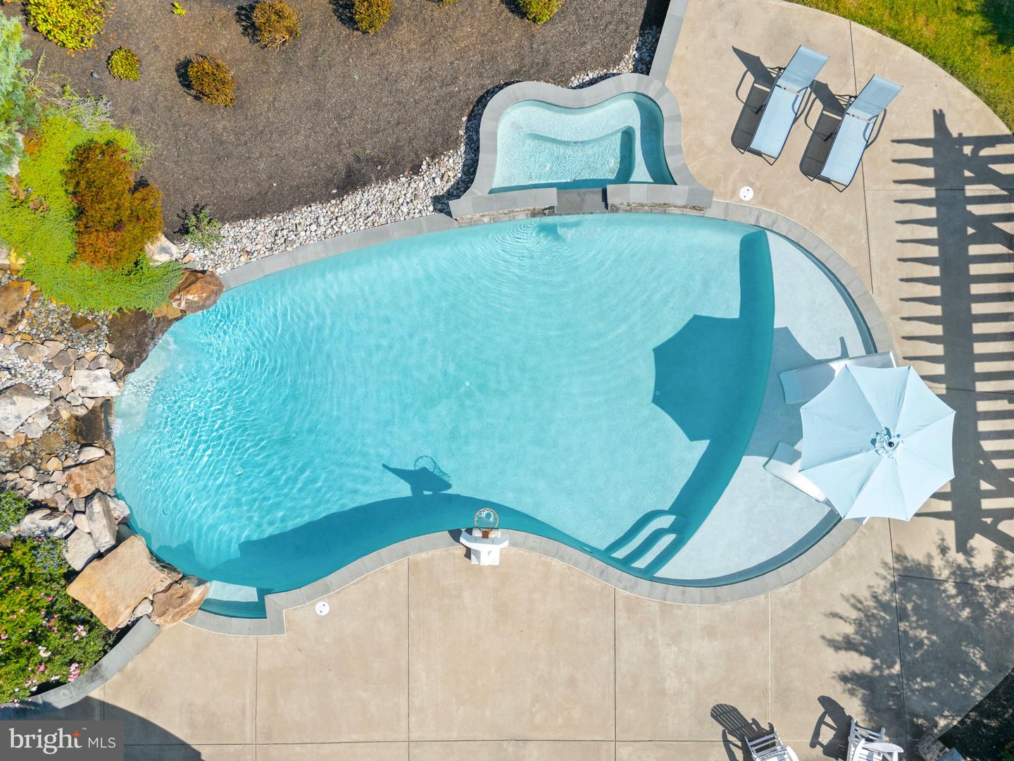 15124 OMEGA CT, WATERFORD, Virginia 20197, 5 Bedrooms Bedrooms, ,4 BathroomsBathrooms,Residential,For sale,15124 OMEGA CT,VALO2107468 MLS # VALO2107468