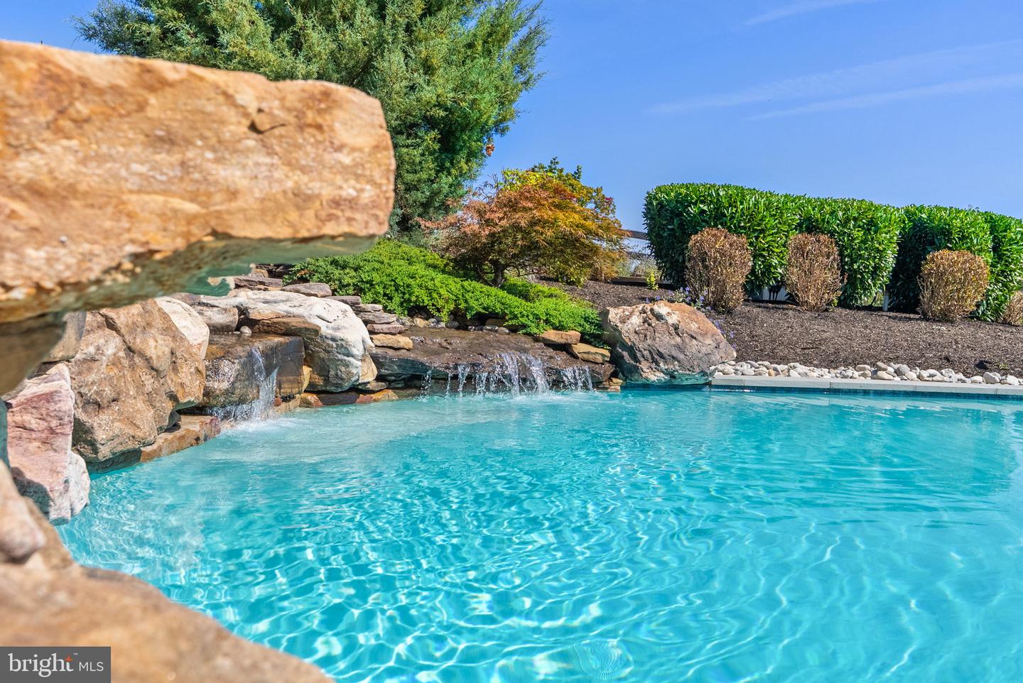 15124 OMEGA CT, WATERFORD, Virginia 20197, 5 Bedrooms Bedrooms, ,4 BathroomsBathrooms,Residential,For sale,15124 OMEGA CT,VALO2107468 MLS # VALO2107468
