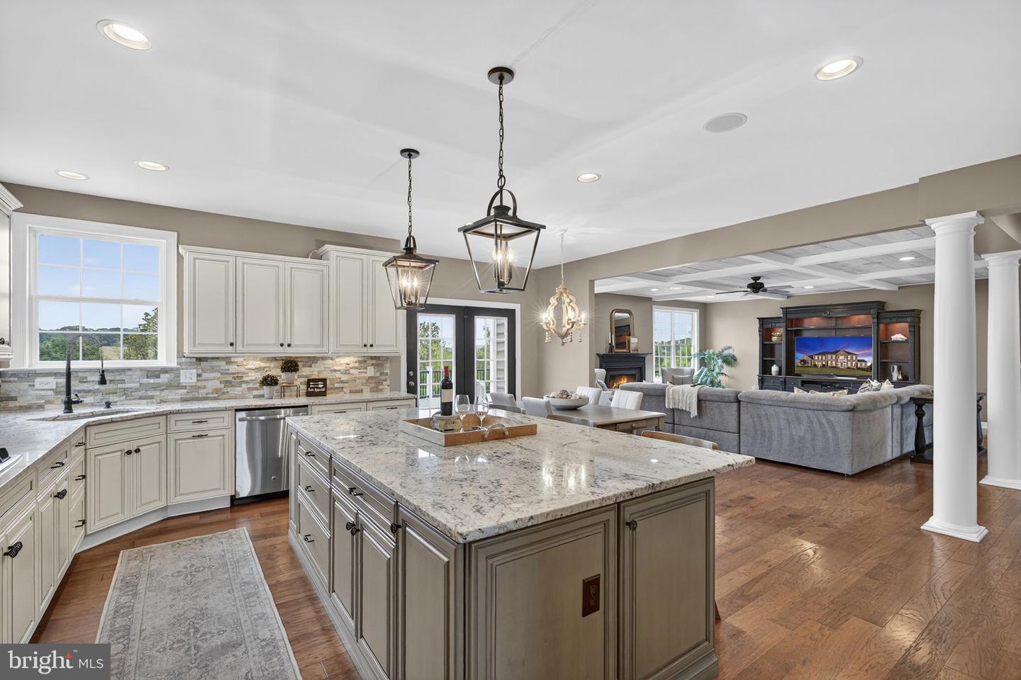 15124 OMEGA CT, WATERFORD, Virginia 20197, 5 Bedrooms Bedrooms, ,4 BathroomsBathrooms,Residential,For sale,15124 OMEGA CT,VALO2107468 MLS # VALO2107468