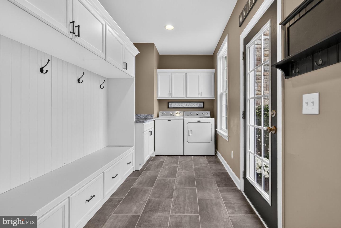 15124 OMEGA CT, WATERFORD, Virginia 20197, 5 Bedrooms Bedrooms, ,4 BathroomsBathrooms,Residential,For sale,15124 OMEGA CT,VALO2107468 MLS # VALO2107468