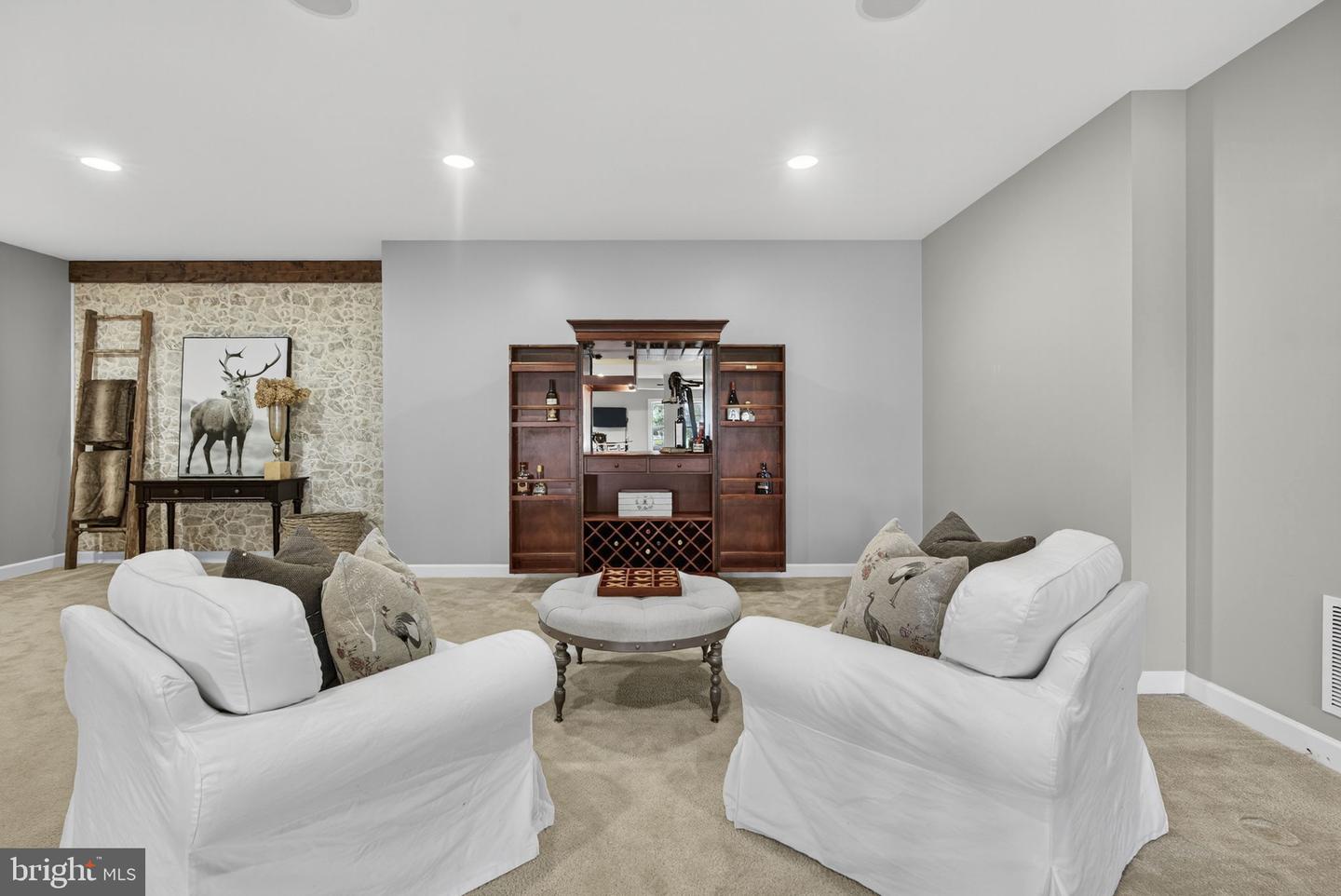 15124 OMEGA CT, WATERFORD, Virginia 20197, 5 Bedrooms Bedrooms, ,4 BathroomsBathrooms,Residential,For sale,15124 OMEGA CT,VALO2107468 MLS # VALO2107468