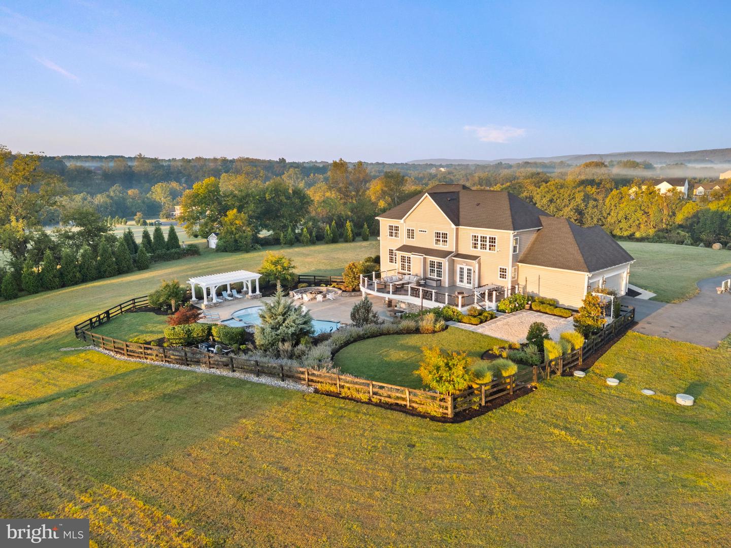 15124 OMEGA CT, WATERFORD, Virginia 20197, 5 Bedrooms Bedrooms, ,4 BathroomsBathrooms,Residential,For sale,15124 OMEGA CT,VALO2107468 MLS # VALO2107468