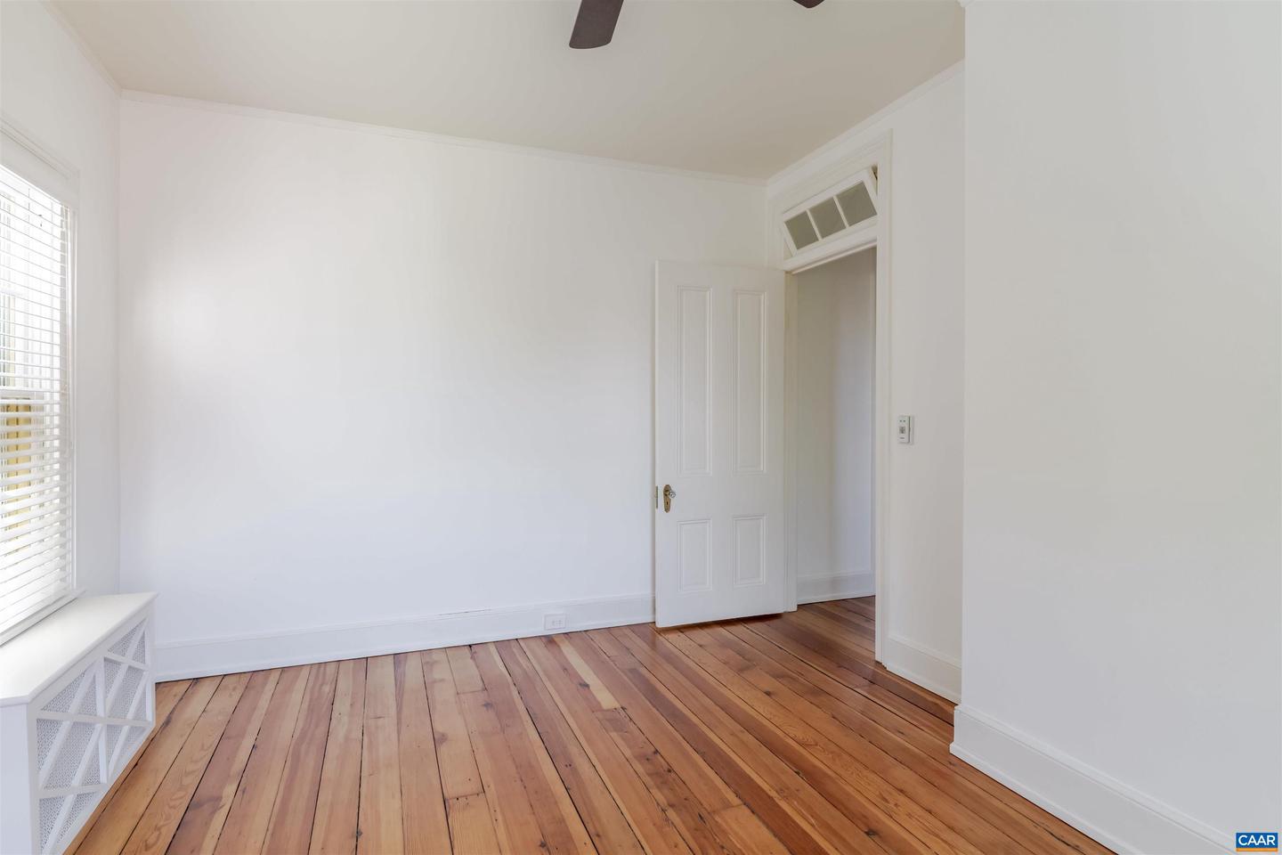17 N WASHINGTON ST, STAUNTON, Virginia 24401, 3 Bedrooms Bedrooms, ,2 BathroomsBathrooms,Residential,For sale,17 N WASHINGTON ST,669294 MLS # 669294