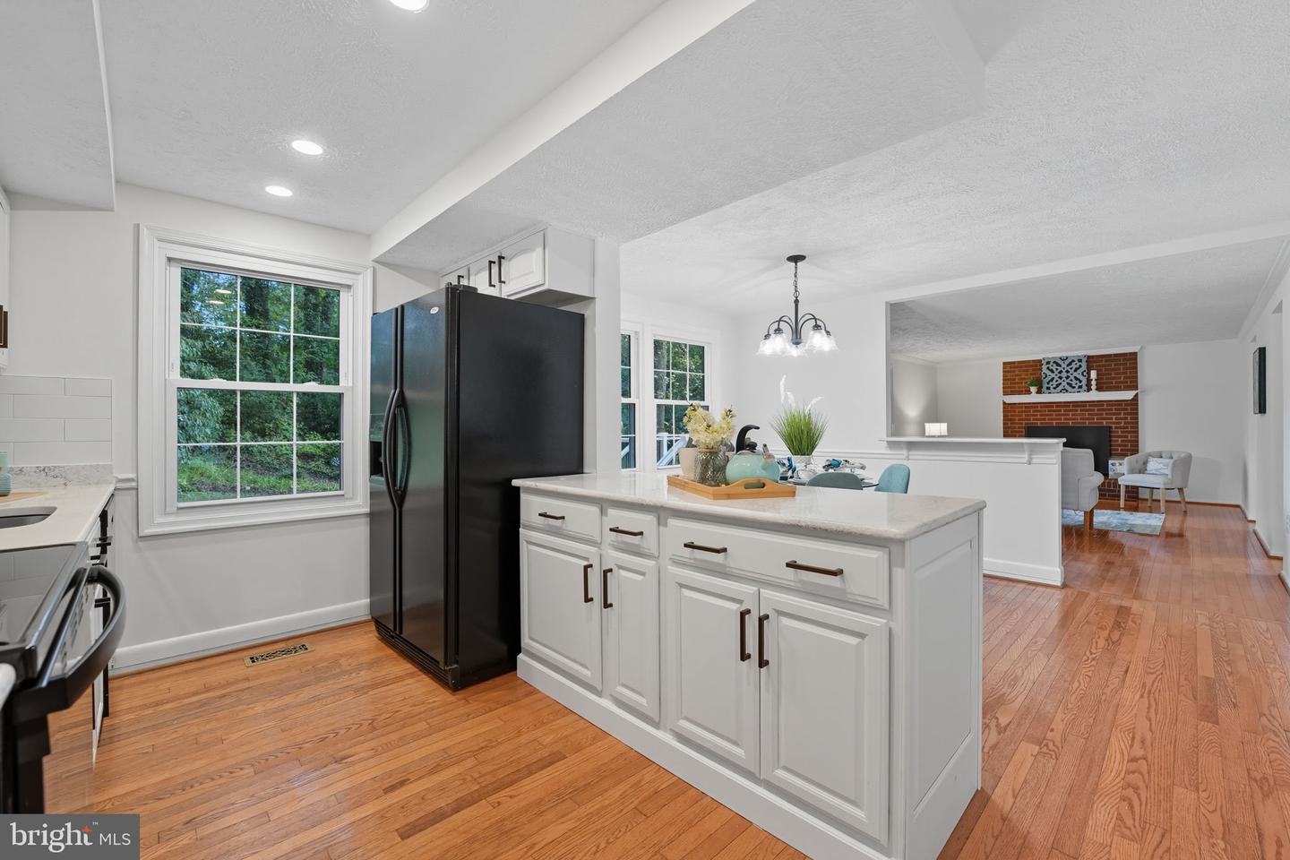 16191 SHEFFIELD DR, DUMFRIES, Virginia 22025, 4 Bedrooms Bedrooms, ,2 BathroomsBathrooms,Residential,For sale,16191 SHEFFIELD DR,VAPW2104642 MLS # VAPW2104642