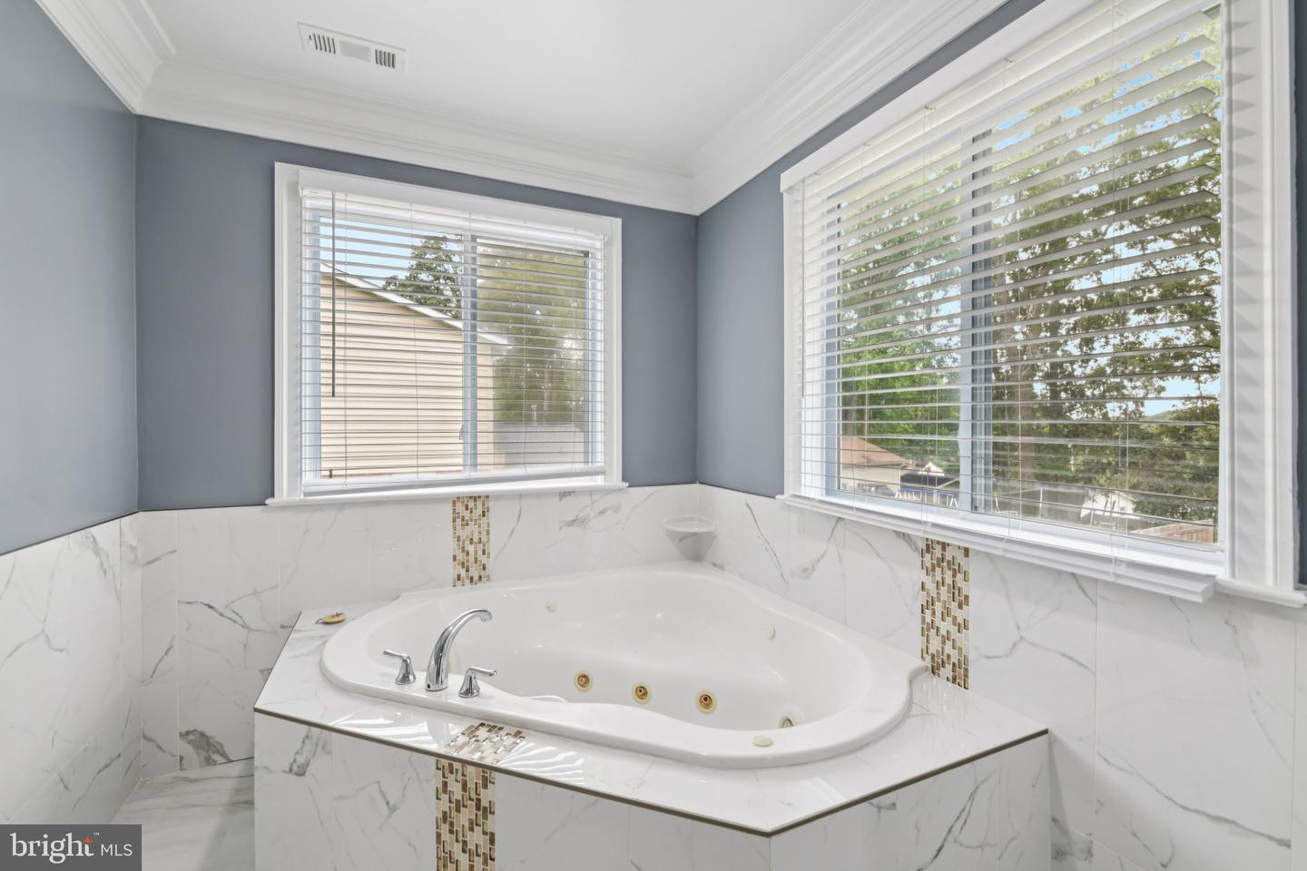 14413 BROOK DR, WOODBRIDGE, Virginia 22193, 5 Bedrooms Bedrooms, ,3 BathroomsBathrooms,Residential,For sale,14413 BROOK DR,VAPW2104726 MLS # VAPW2104726
