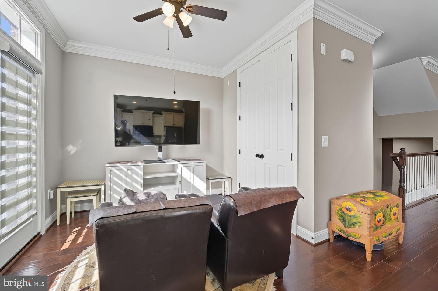 4316 CHAIN BRIDGE RD, FAIRFAX, Virginia 22030, 3 Bedrooms Bedrooms, ,3 BathroomsBathrooms,Residential,For sale,4316 CHAIN BRIDGE RD,VAFC2007092 MLS # VAFC2007092