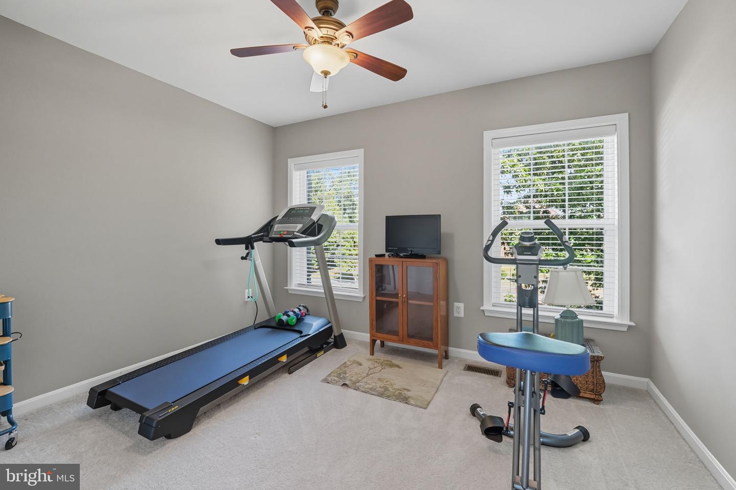 4316 CHAIN BRIDGE RD, FAIRFAX, Virginia 22030, 3 Bedrooms Bedrooms, ,3 BathroomsBathrooms,Residential,For sale,4316 CHAIN BRIDGE RD,VAFC2007092 MLS # VAFC2007092