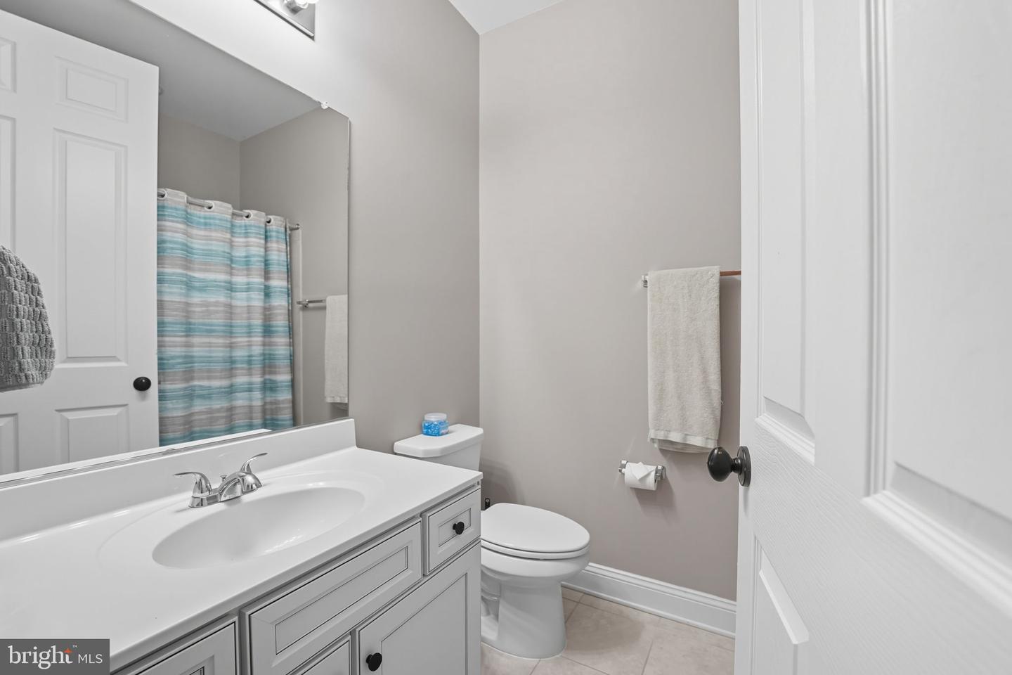 4316 CHAIN BRIDGE RD, FAIRFAX, Virginia 22030, 3 Bedrooms Bedrooms, ,3 BathroomsBathrooms,Residential,For sale,4316 CHAIN BRIDGE RD,VAFC2007092 MLS # VAFC2007092
