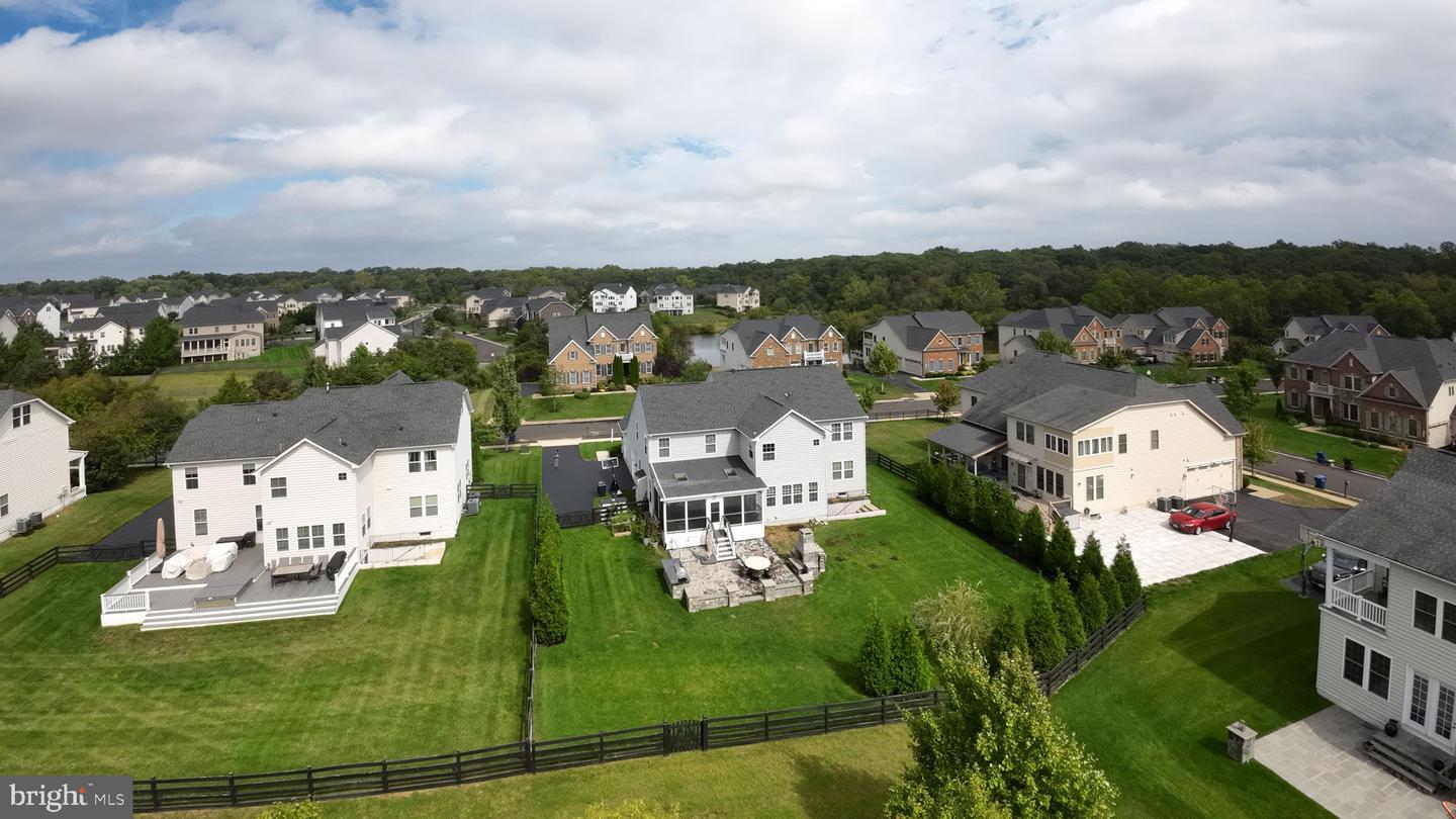 42549 FAWN MEADOW PL, CHANTILLY, Virginia 20152, 4 Bedrooms Bedrooms, ,4 BathroomsBathrooms,Residential,For sale,42549 FAWN MEADOW PL,VALO2107678 MLS # VALO2107678