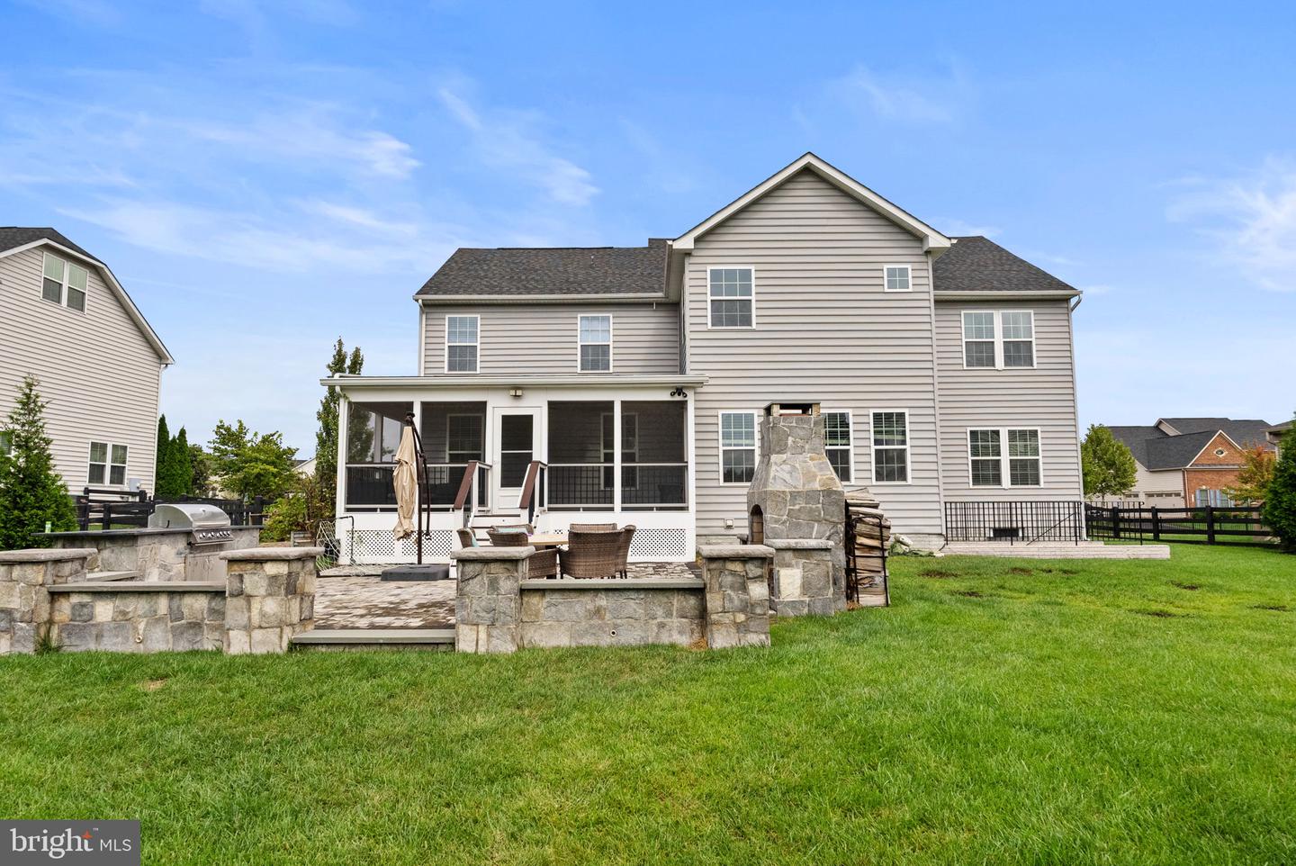 42549 FAWN MEADOW PL, CHANTILLY, Virginia 20152, 4 Bedrooms Bedrooms, ,4 BathroomsBathrooms,Residential,For sale,42549 FAWN MEADOW PL,VALO2107678 MLS # VALO2107678