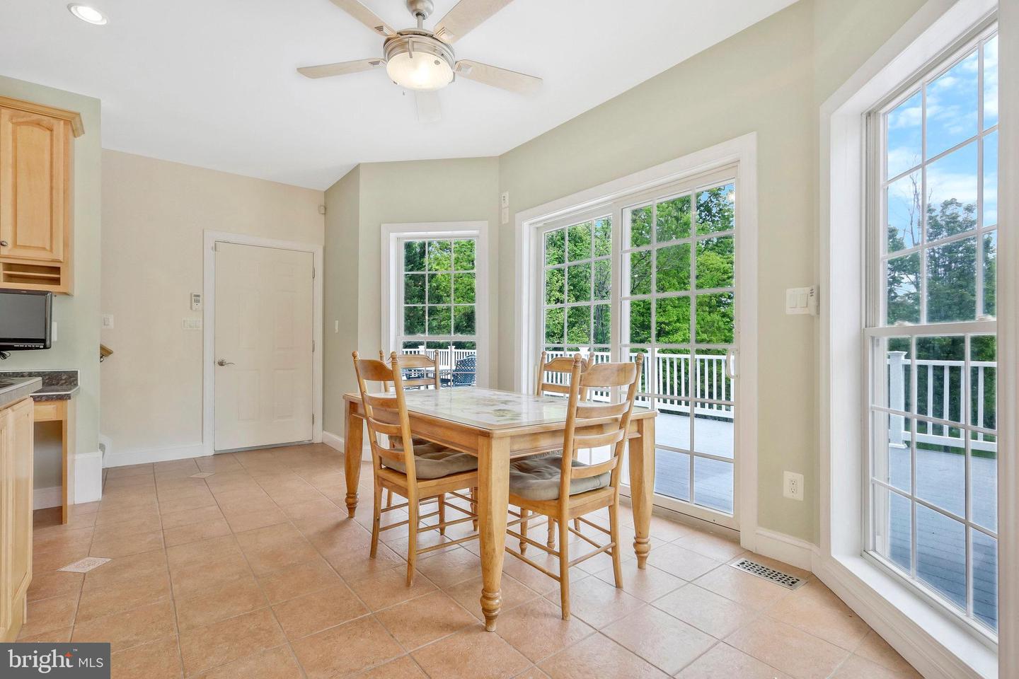 19834 SMITH CIR, ASHBURN, Virginia 20147, 4 Bedrooms Bedrooms, 9 Rooms Rooms,4 BathroomsBathrooms,Residential,For sale,19834 SMITH CIR,VALO2107692 MLS # VALO2107692