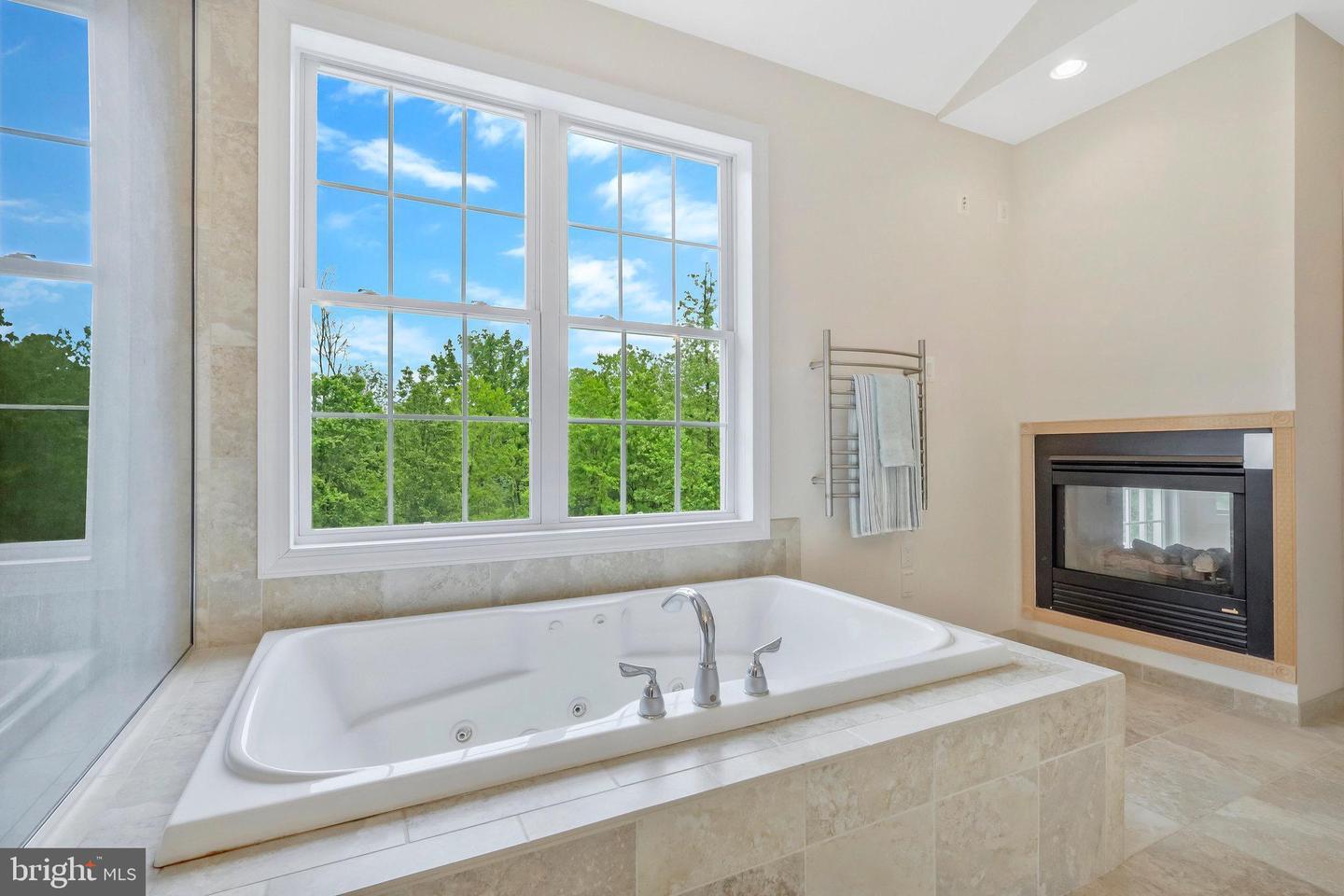 19834 SMITH CIR, ASHBURN, Virginia 20147, 4 Bedrooms Bedrooms, 9 Rooms Rooms,4 BathroomsBathrooms,Residential,For sale,19834 SMITH CIR,VALO2107692 MLS # VALO2107692