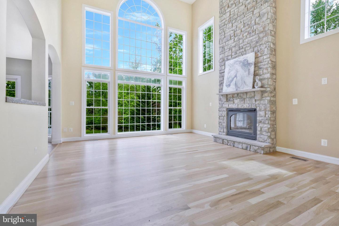 19834 SMITH CIR, ASHBURN, Virginia 20147, 4 Bedrooms Bedrooms, 9 Rooms Rooms,4 BathroomsBathrooms,Residential,For sale,19834 SMITH CIR,VALO2107692 MLS # VALO2107692