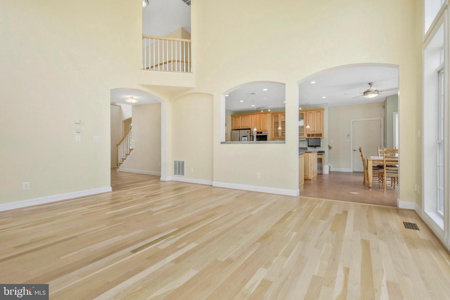 19834 SMITH CIR, ASHBURN, Virginia 20147, 4 Bedrooms Bedrooms, 9 Rooms Rooms,4 BathroomsBathrooms,Residential,For sale,19834 SMITH CIR,VALO2107692 MLS # VALO2107692