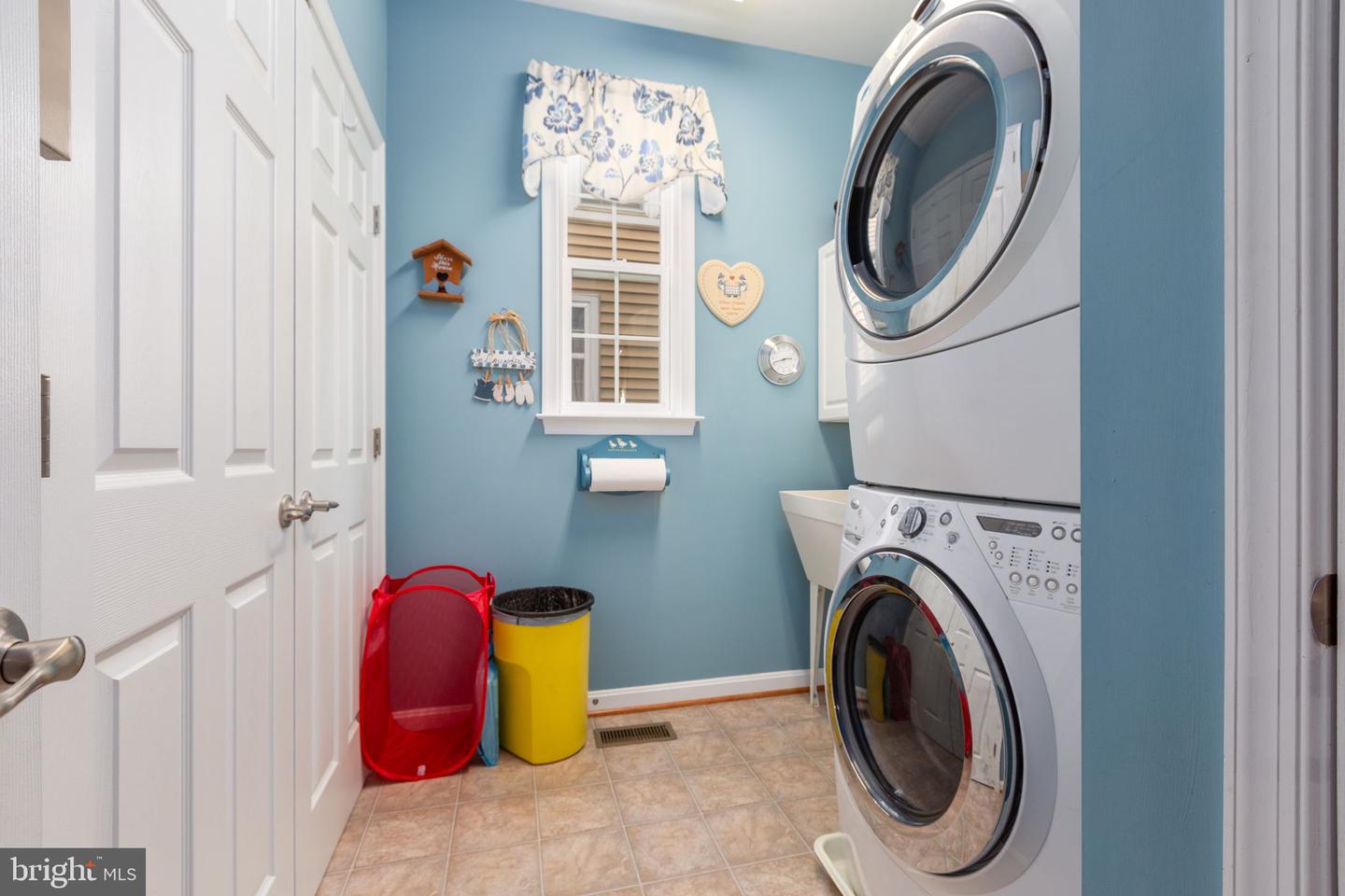 17166 PERINCHIEF ST, RUTHER GLEN, Virginia 22546, 4 Bedrooms Bedrooms, ,3 BathroomsBathrooms,Residential,For sale,17166 PERINCHIEF ST,VACV2008900 MLS # VACV2008900