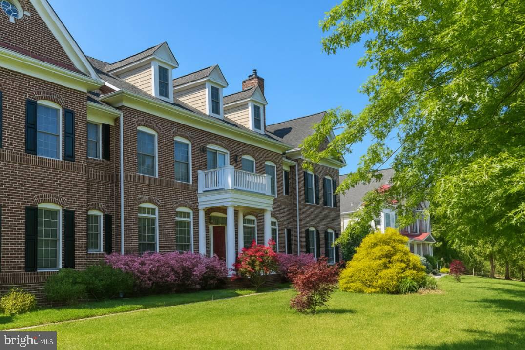 42623 TRAPPE ROCK CT, ASHBURN, Virginia 20148, 7 Bedrooms Bedrooms, 17 Rooms Rooms,7 BathroomsBathrooms,Residential,For sale,42623 TRAPPE ROCK CT,VALO2107666 MLS # VALO2107666