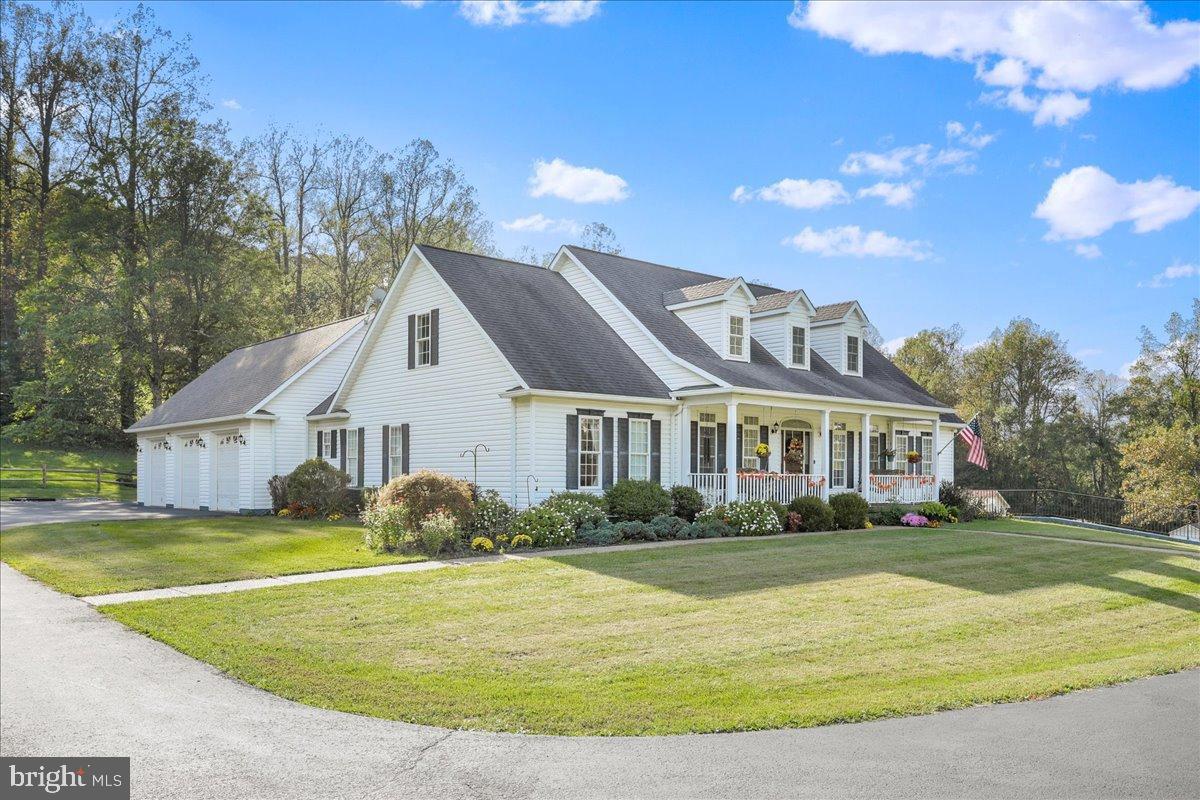 3938 REMOUNT RD, FRONT ROYAL, Virginia 22630, 5 Bedrooms Bedrooms, 20 Rooms Rooms,3 BathroomsBathrooms,Residential,For sale,3938 REMOUNT RD,VAWR2012432 MLS # VAWR2012432