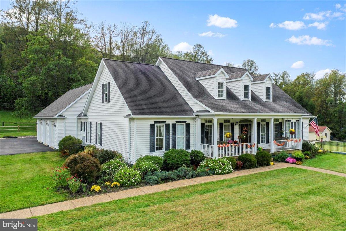 3938 REMOUNT RD, FRONT ROYAL, Virginia 22630, 5 Bedrooms Bedrooms, 20 Rooms Rooms,3 BathroomsBathrooms,Residential,For sale,3938 REMOUNT RD,VAWR2012432 MLS # VAWR2012432