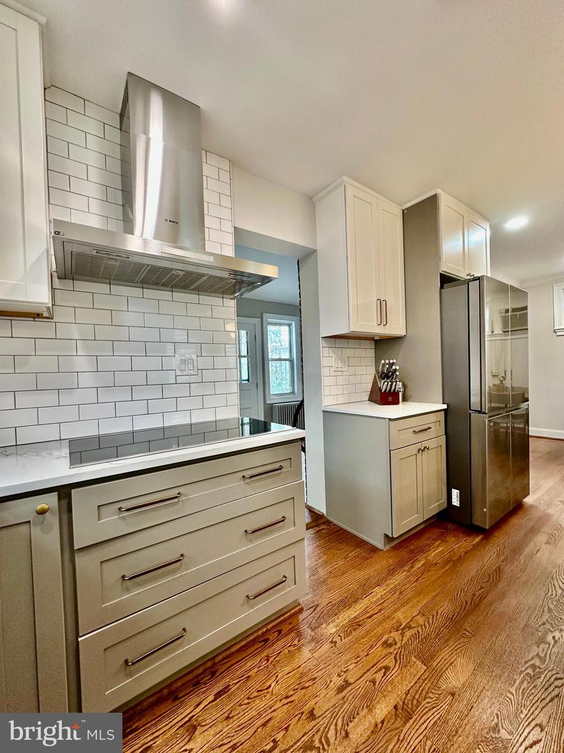 2905 CARLTON AVE NE, WASHINGTON, District Of Columbia 20018, 3 Bedrooms Bedrooms, ,1 BathroomBathrooms,Residential,For sale,2905 CARLTON AVE NE,DCDC2224006 MLS # DCDC2224006