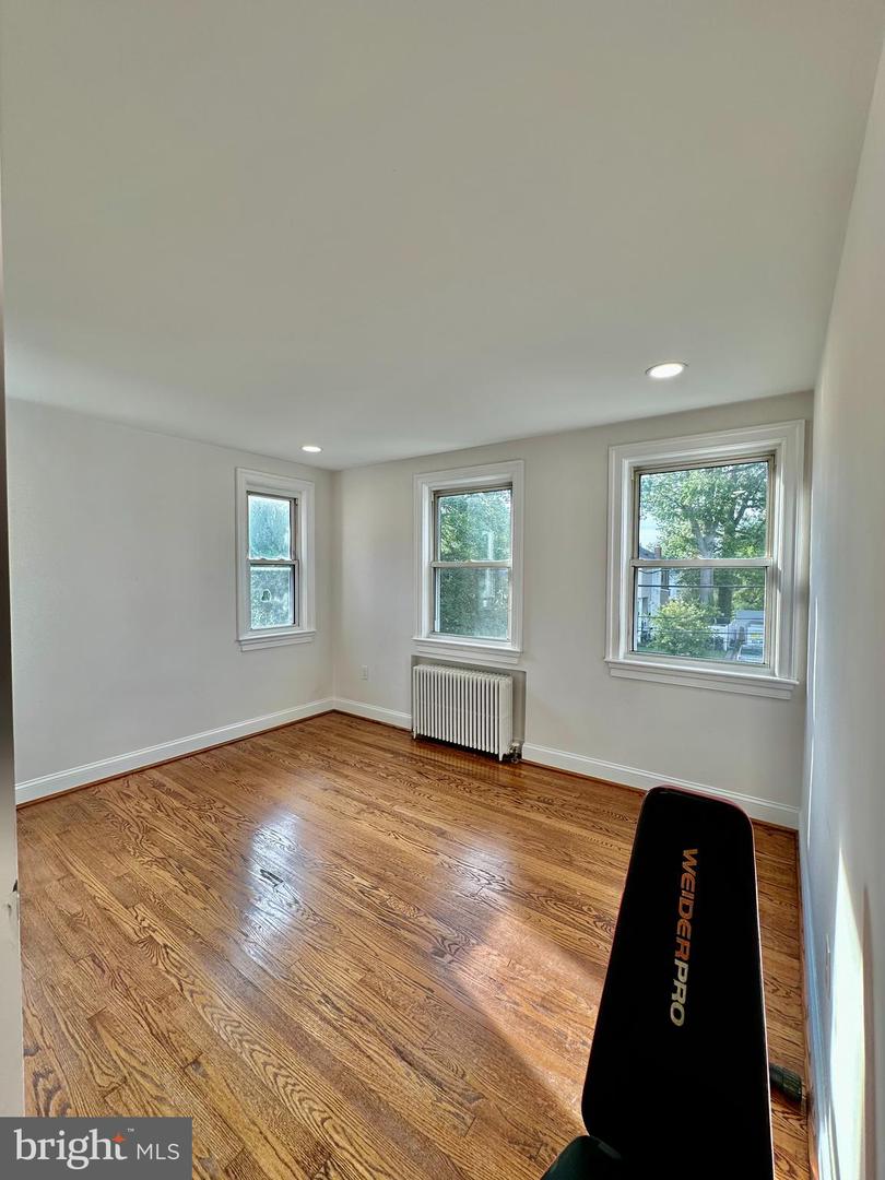 2905 CARLTON AVE NE, WASHINGTON, District Of Columbia 20018, 3 Bedrooms Bedrooms, ,1 BathroomBathrooms,Residential,For sale,2905 CARLTON AVE NE,DCDC2224006 MLS # DCDC2224006