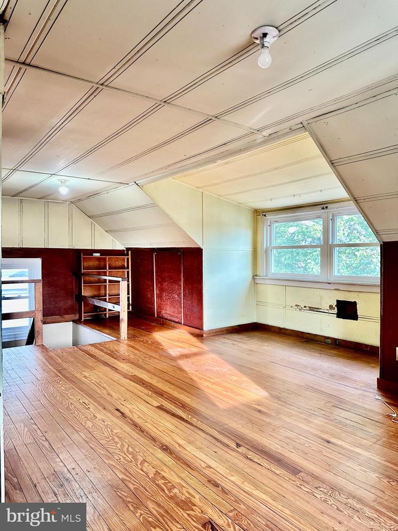 2905 CARLTON AVE NE, WASHINGTON, District Of Columbia 20018, 3 Bedrooms Bedrooms, ,1 BathroomBathrooms,Residential,For sale,2905 CARLTON AVE NE,DCDC2224006 MLS # DCDC2224006