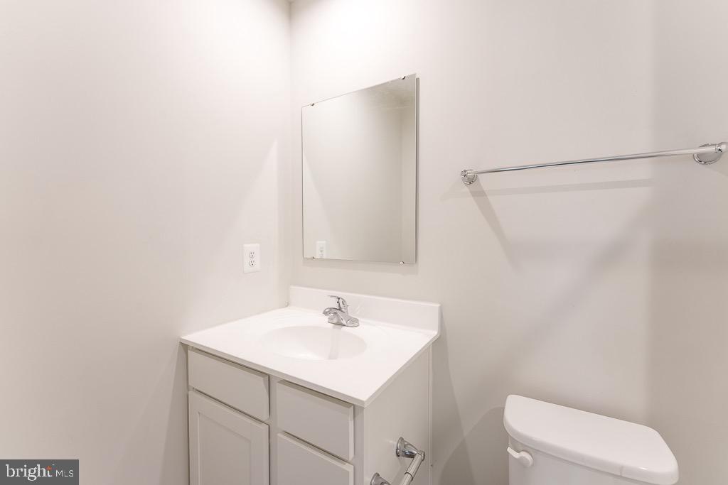 163 EMMET ST, MIDDLETOWN, Virginia 22645, 4 Bedrooms Bedrooms, 9 Rooms Rooms,2 BathroomsBathrooms,Residential,For sale,163 EMMET ST,VAFV2037012 MLS # VAFV2037012