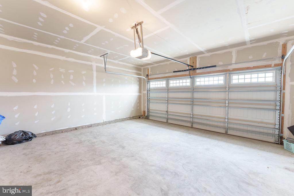 163 EMMET ST, MIDDLETOWN, Virginia 22645, 4 Bedrooms Bedrooms, 9 Rooms Rooms,2 BathroomsBathrooms,Residential,For sale,163 EMMET ST,VAFV2037012 MLS # VAFV2037012