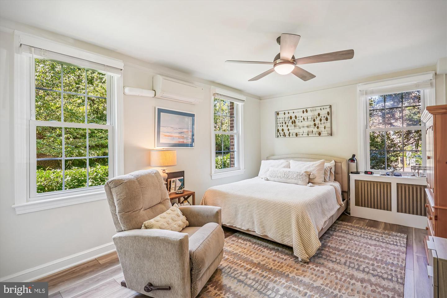 2718 ORDWAY ST NW #2, WASHINGTON, District Of Columbia 20008, 2 Bedrooms Bedrooms, ,2 BathroomsBathrooms,Residential,For sale,2718 ORDWAY ST NW #2,DCDC2224134 MLS # DCDC2224134