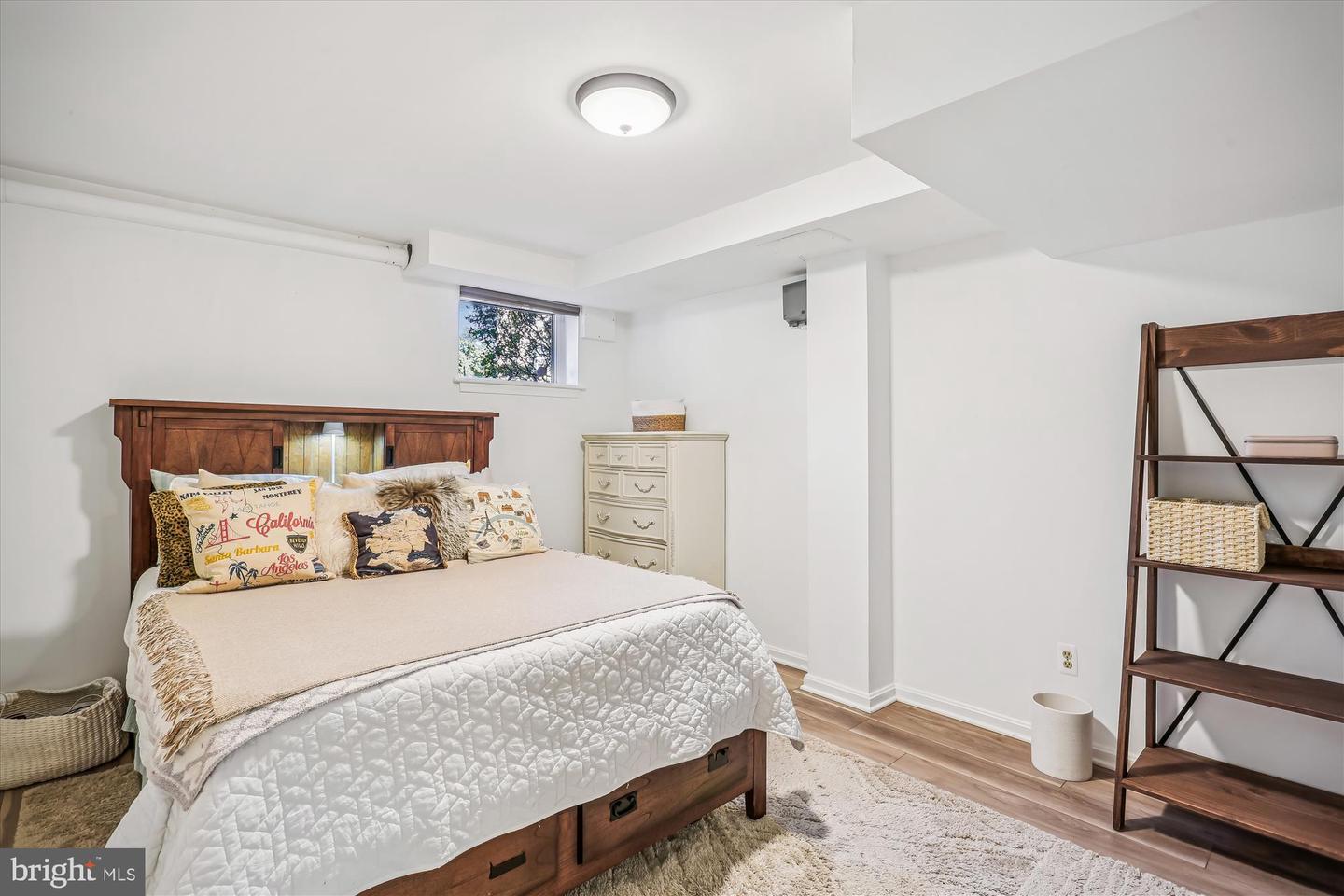 2718 ORDWAY ST NW #2, WASHINGTON, District Of Columbia 20008, 2 Bedrooms Bedrooms, ,2 BathroomsBathrooms,Residential,For sale,2718 ORDWAY ST NW #2,DCDC2224134 MLS # DCDC2224134