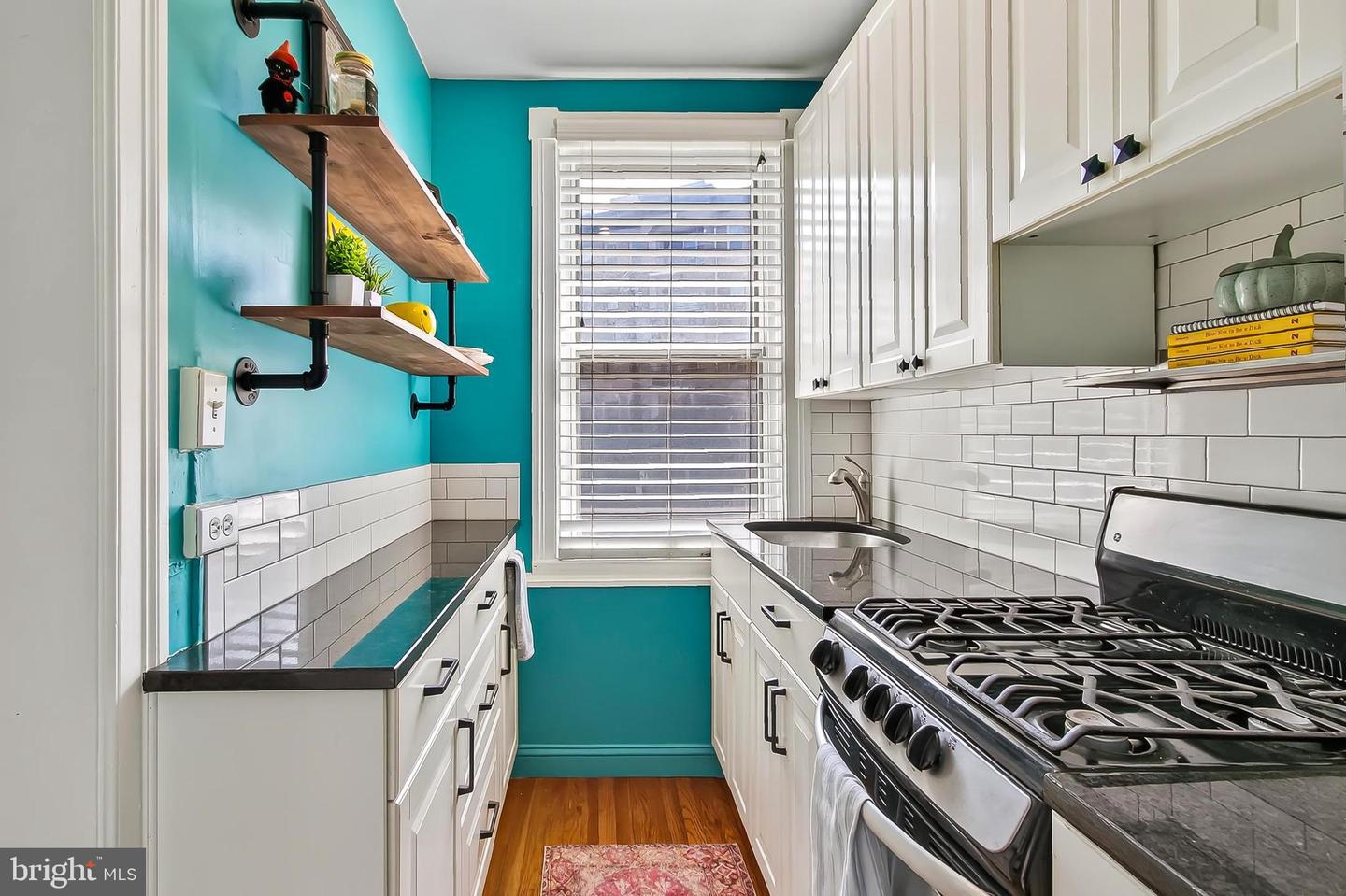 3600 CONNECTICUT AVE NW #105, WASHINGTON, District Of Columbia 20008, 3 Rooms Rooms,1 BathroomBathrooms,Residential,For sale,3600 CONNECTICUT AVE NW #105,DCDC2224252 MLS # DCDC2224252
