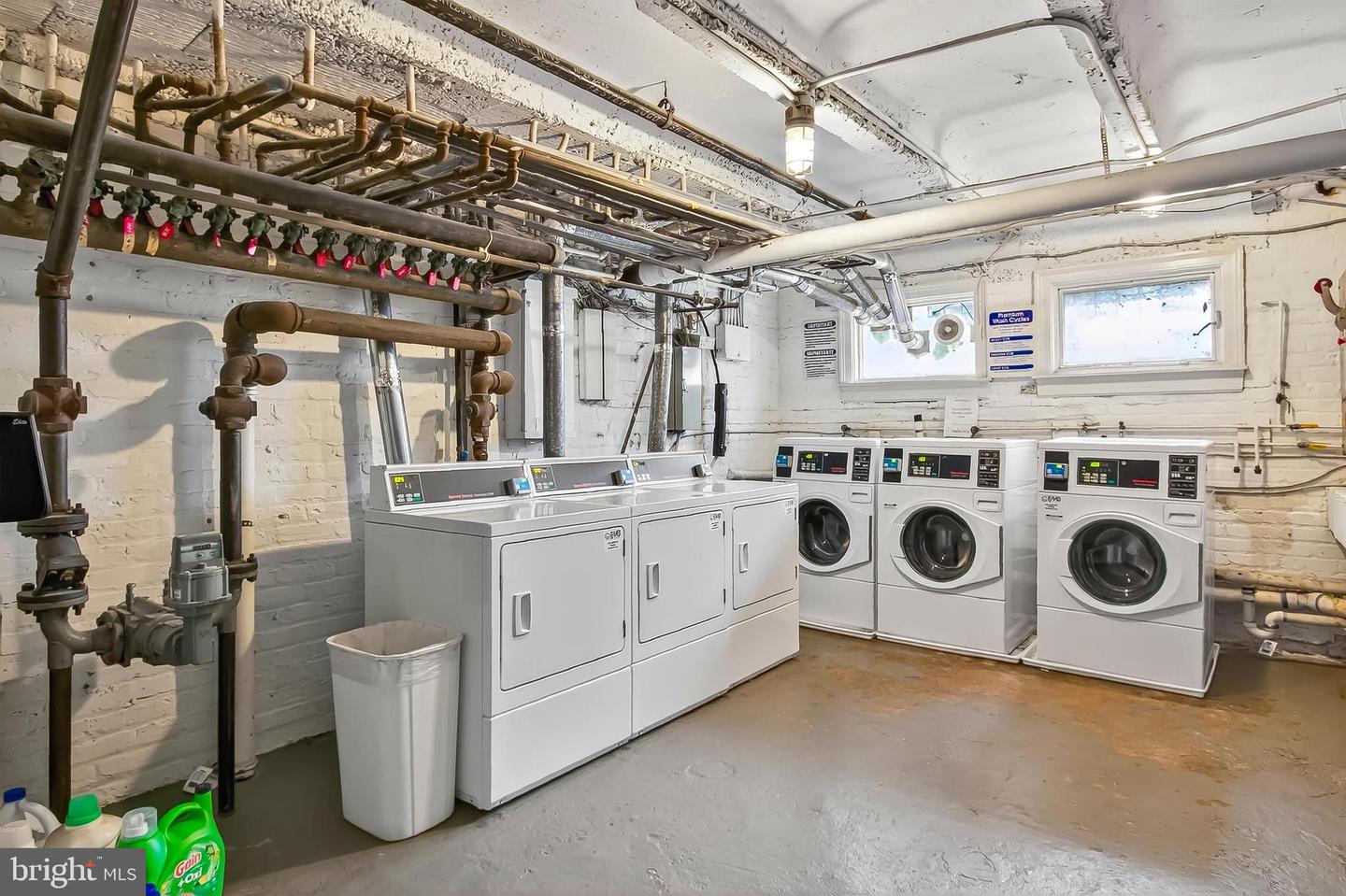 3600 CONNECTICUT AVE NW #105, WASHINGTON, District Of Columbia 20008, 3 Rooms Rooms,1 BathroomBathrooms,Residential,For sale,3600 CONNECTICUT AVE NW #105,DCDC2224252 MLS # DCDC2224252