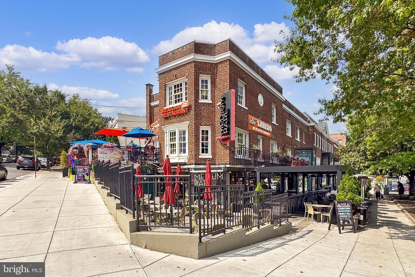 3600 CONNECTICUT AVE NW #105, WASHINGTON, District Of Columbia 20008, 3 Rooms Rooms,1 BathroomBathrooms,Residential,For sale,3600 CONNECTICUT AVE NW #105,DCDC2224252 MLS # DCDC2224252