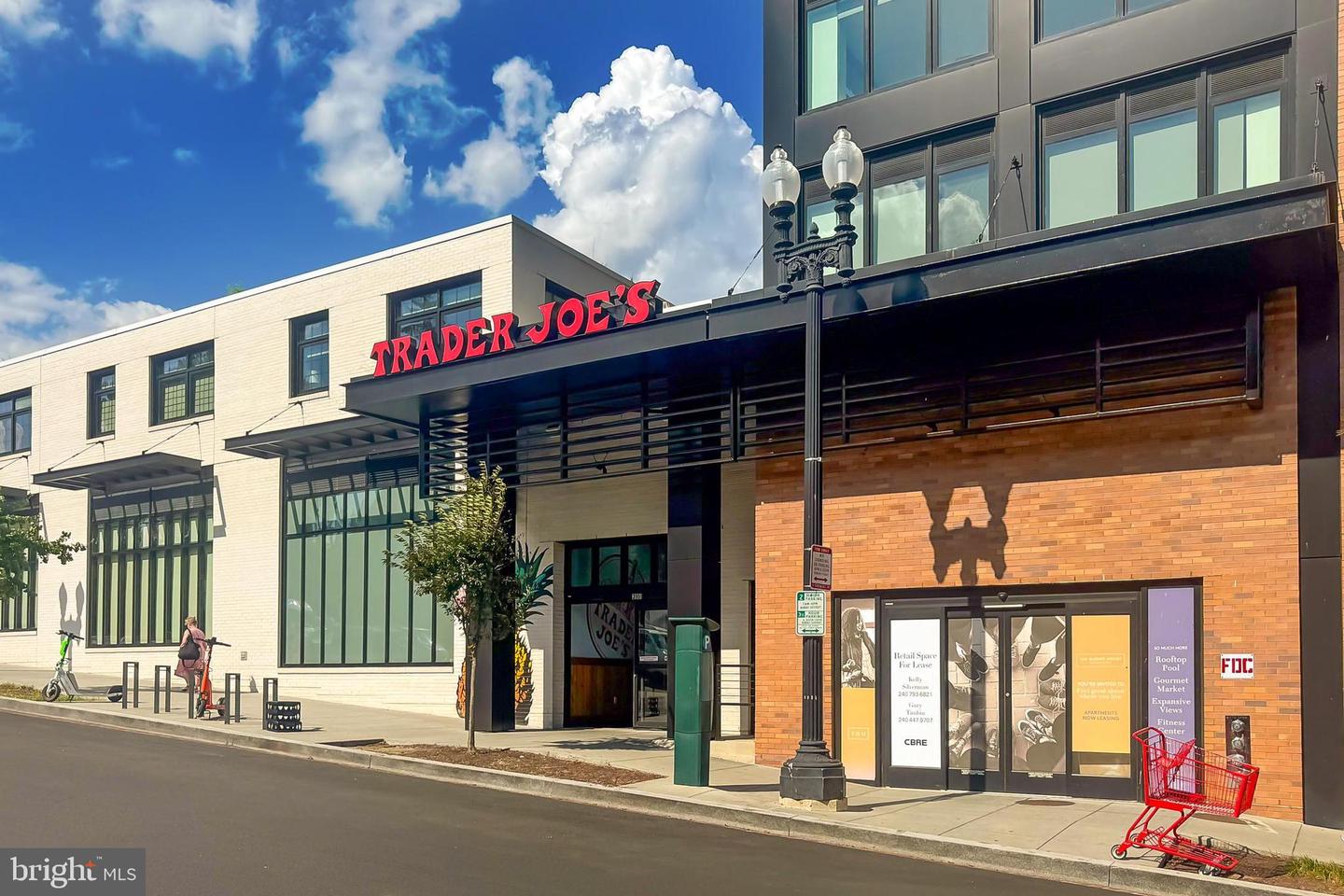 3600 CONNECTICUT AVE NW #105, WASHINGTON, District Of Columbia 20008, 3 Rooms Rooms,1 BathroomBathrooms,Residential,For sale,3600 CONNECTICUT AVE NW #105,DCDC2224252 MLS # DCDC2224252