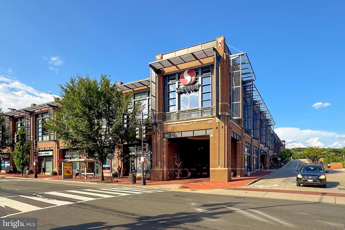 3600 CONNECTICUT AVE NW #105, WASHINGTON, District Of Columbia 20008, 3 Rooms Rooms,1 BathroomBathrooms,Residential,For sale,3600 CONNECTICUT AVE NW #105,DCDC2224252 MLS # DCDC2224252