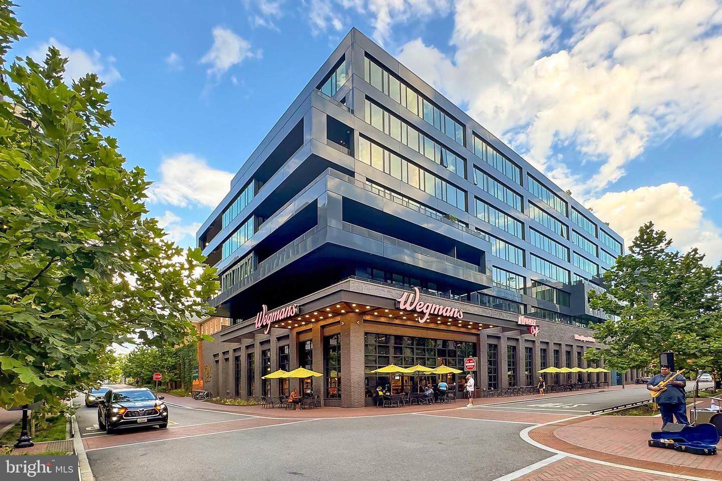 3600 CONNECTICUT AVE NW #105, WASHINGTON, District Of Columbia 20008, 3 Rooms Rooms,1 BathroomBathrooms,Residential,For sale,3600 CONNECTICUT AVE NW #105,DCDC2224252 MLS # DCDC2224252