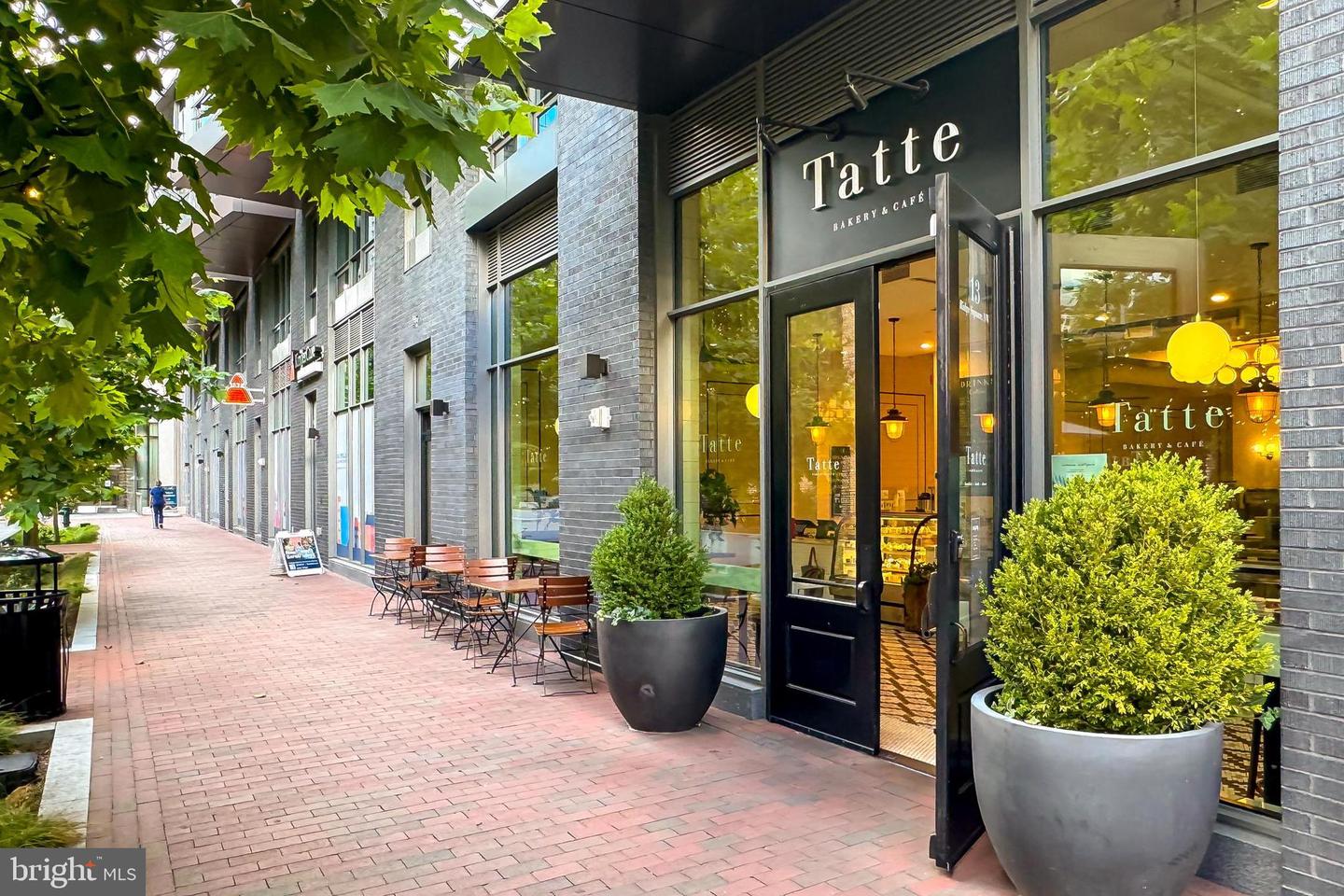 3600 CONNECTICUT AVE NW #105, WASHINGTON, District Of Columbia 20008, 3 Rooms Rooms,1 BathroomBathrooms,Residential,For sale,3600 CONNECTICUT AVE NW #105,DCDC2224252 MLS # DCDC2224252