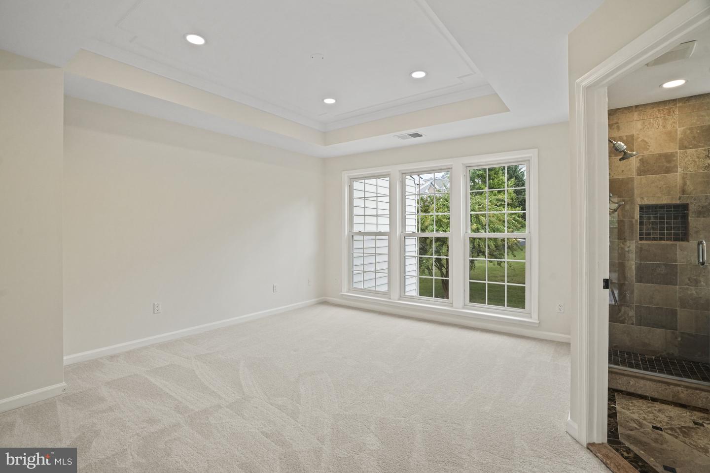 5295 COZY GLEN LN, ALEXANDRIA, Virginia 22312, 3 Bedrooms Bedrooms, ,2 BathroomsBathrooms,Residential,For sale,5295 COZY GLEN LN,VAFX2269034 MLS # VAFX2269034