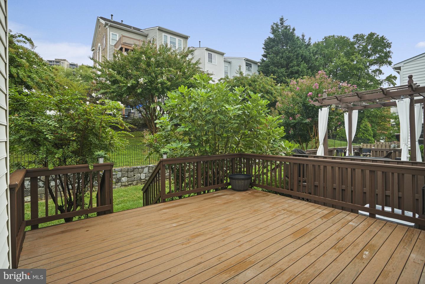 5295 COZY GLEN LN, ALEXANDRIA, Virginia 22312, 3 Bedrooms Bedrooms, ,2 BathroomsBathrooms,Residential,For sale,5295 COZY GLEN LN,VAFX2269034 MLS # VAFX2269034