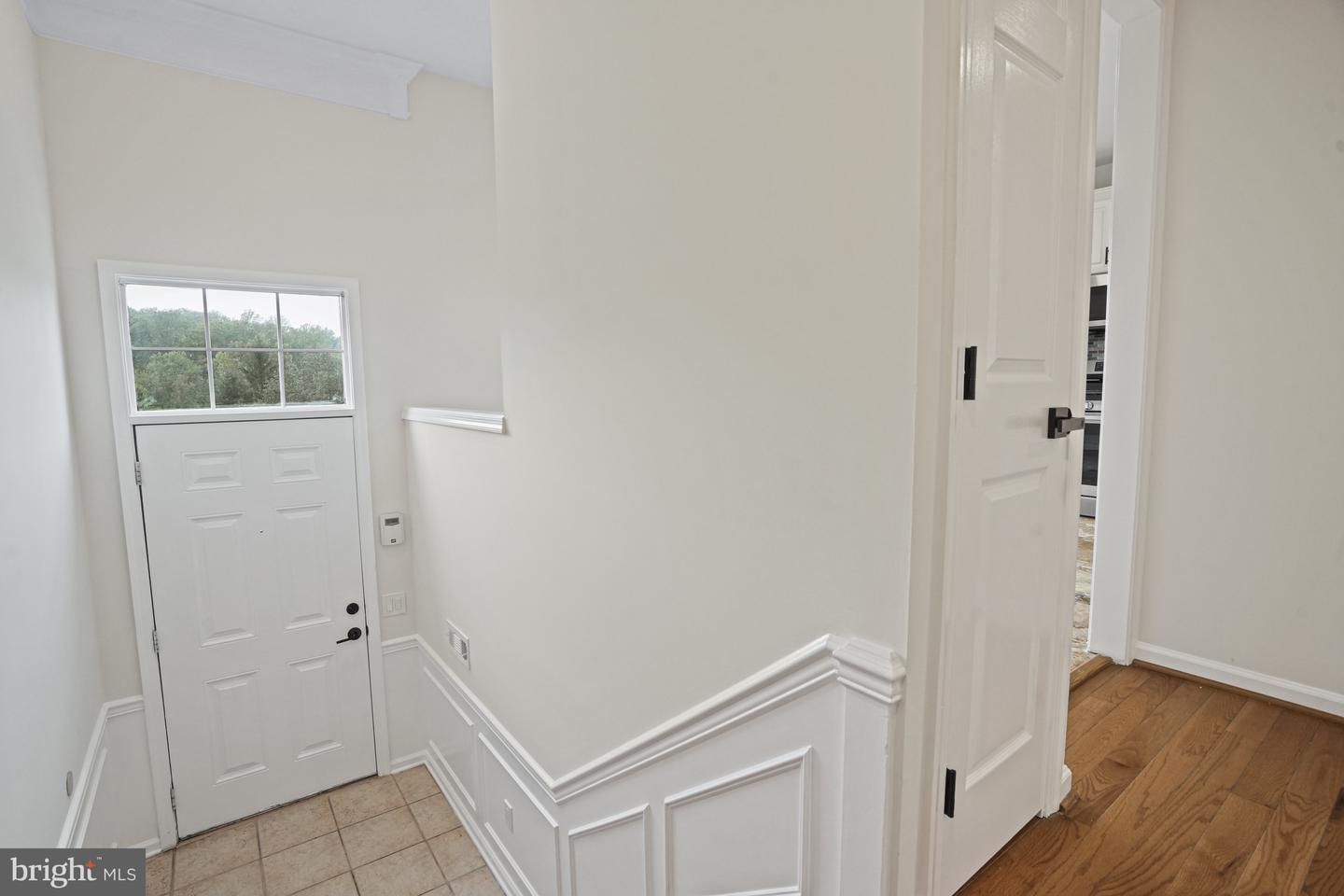5295 COZY GLEN LN, ALEXANDRIA, Virginia 22312, 3 Bedrooms Bedrooms, ,2 BathroomsBathrooms,Residential,For sale,5295 COZY GLEN LN,VAFX2269034 MLS # VAFX2269034