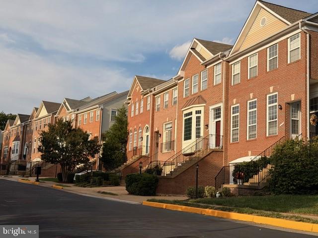 5295 COZY GLEN LN, ALEXANDRIA, Virginia 22312, 3 Bedrooms Bedrooms, ,2 BathroomsBathrooms,Residential,For sale,5295 COZY GLEN LN,VAFX2269034 MLS # VAFX2269034 5295 COZY GLEN LN, ALEXANDRIA, Virginia 22312, 3 Bedrooms Bedrooms, ,2 BathroomsBathrooms,Residential,For sale,5295 COZY GLEN LN,VAFX2269034 MLS # VAFX2269034