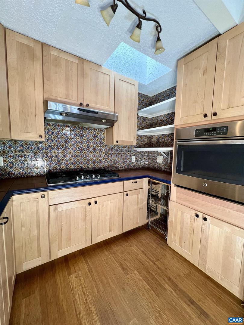 3264 MARTIN KINGS RD, CHARLOTTESVILLE, Virginia 22903, 4 Bedrooms Bedrooms, ,3 BathroomsBathrooms,Residential,For sale,3264 MARTIN KINGS RD,669388 MLS # 669388