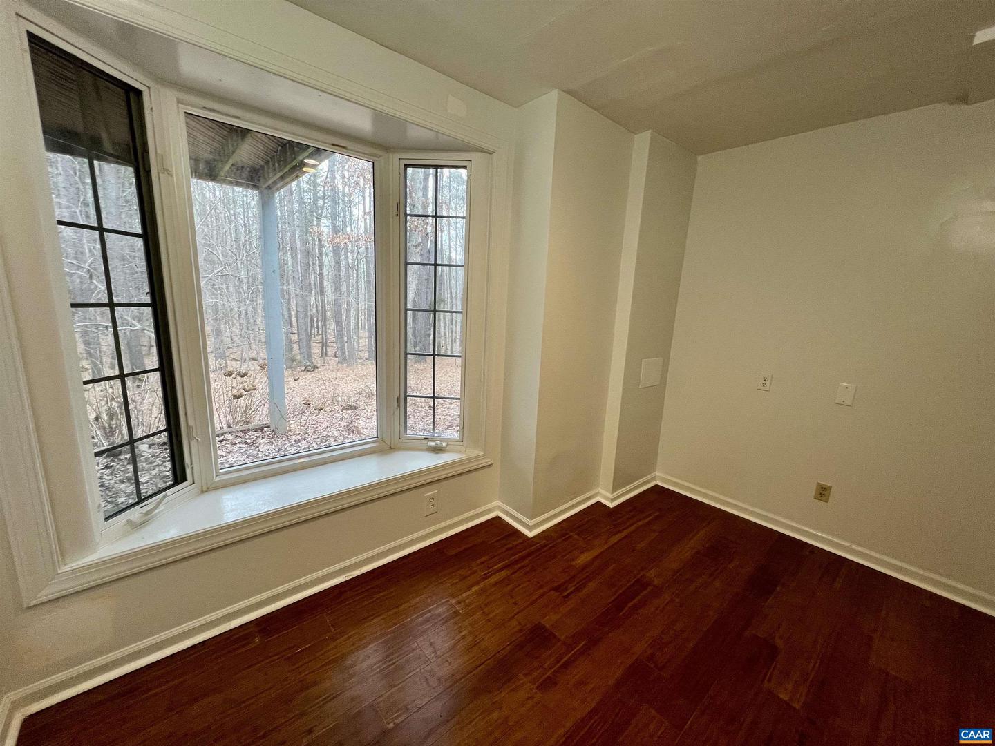 3264 MARTIN KINGS RD, CHARLOTTESVILLE, Virginia 22903, 4 Bedrooms Bedrooms, ,3 BathroomsBathrooms,Residential,For sale,3264 MARTIN KINGS RD,669388 MLS # 669388